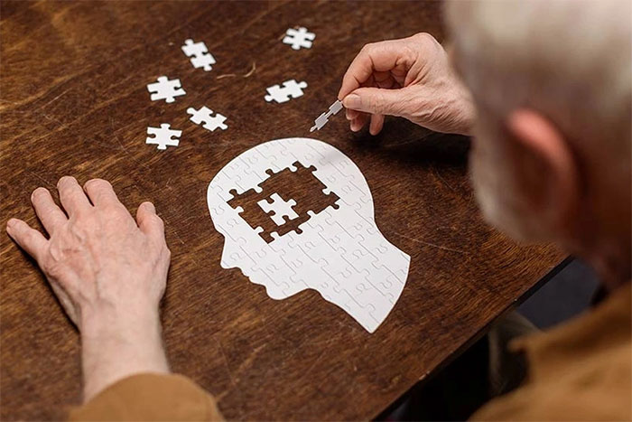 Picture 2 of Daytime sleepiness: Beware of dementia risk