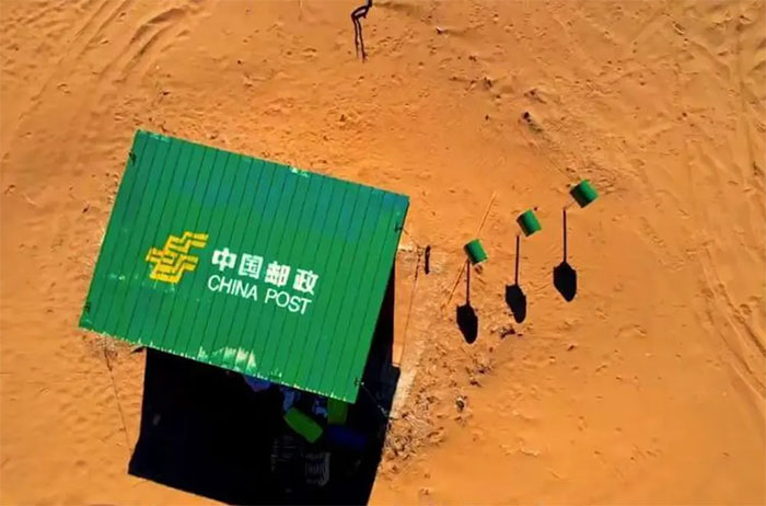 Picture 2 of Deep in the desert, this is the loneliest post office in the world