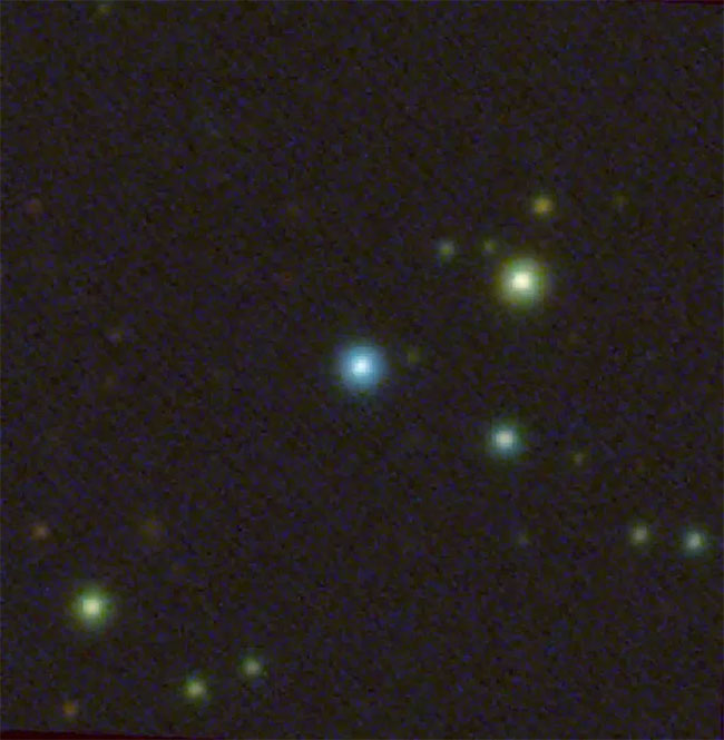 Picture 1 of Detecting the fastest 'massive' black hole in 9 billion years