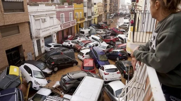 Picture 2 of Devastating scenes in Spain after massive flash floods, government declares 3 days of national mourning