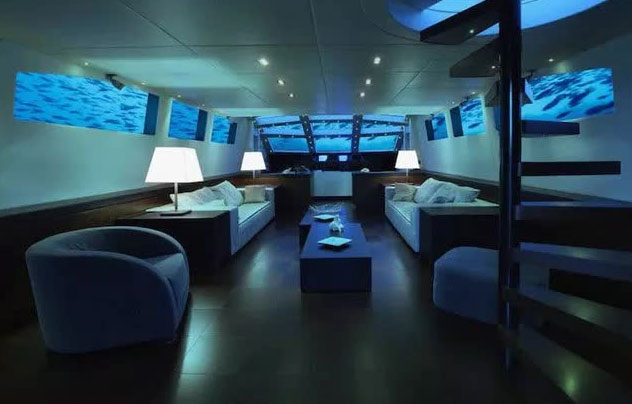 Picture 1 of Discover a 5-star hotel under the sea, up to 150,000 USD/night