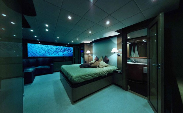 Picture 2 of Discover a 5-star hotel under the sea, up to 150,000 USD/night