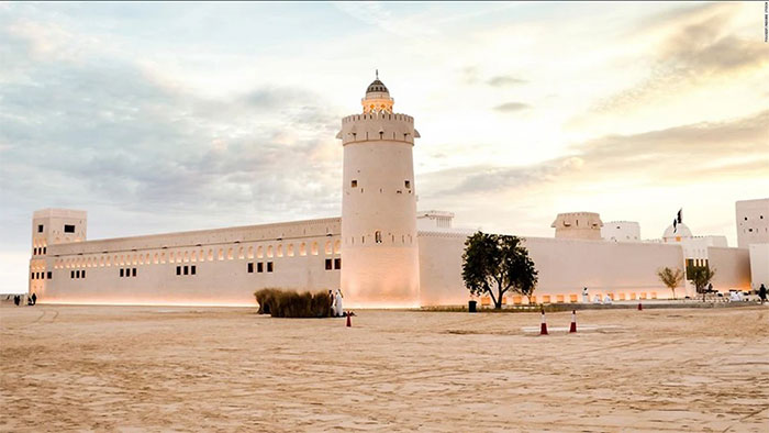 Discover the ancient wonder found in the Arabian desert Picture 1