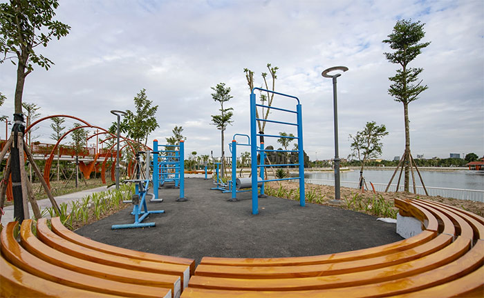 Picture 8 of Discover the new park worth nearly 200 billion VND in Long Bien district