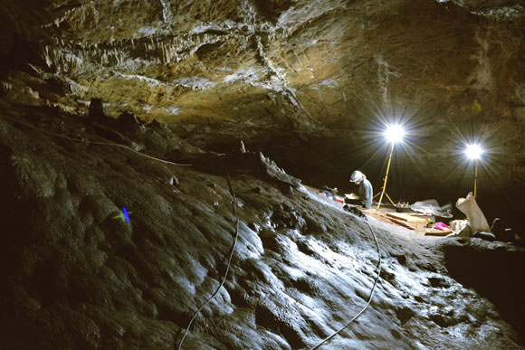 Discovered that other humans built a 65,000-year-old 'art museum' in Spain Picture 1