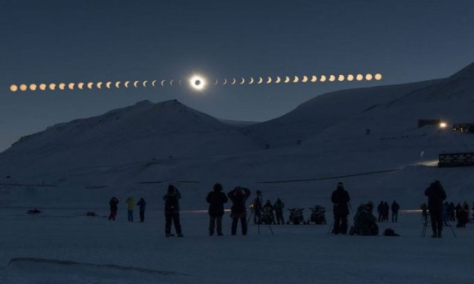 Picture 1 of Expect the only total solar eclipse in 2021