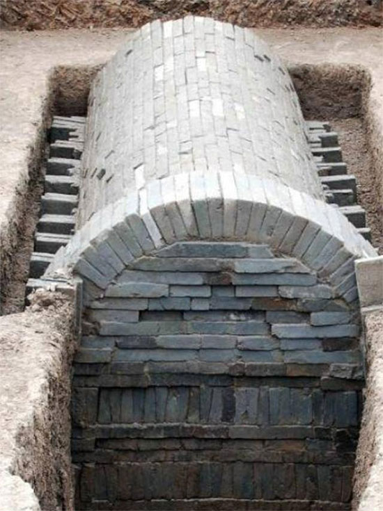 Picture 1 of Experts were stunned by the test results of the 'immortality' drug found in an ancient tomb
