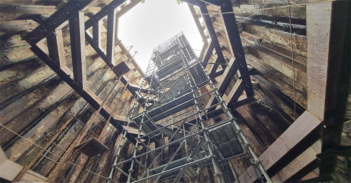 Picture 8 of Explore the 'giant' underground sewer line under the To Lich riverbed