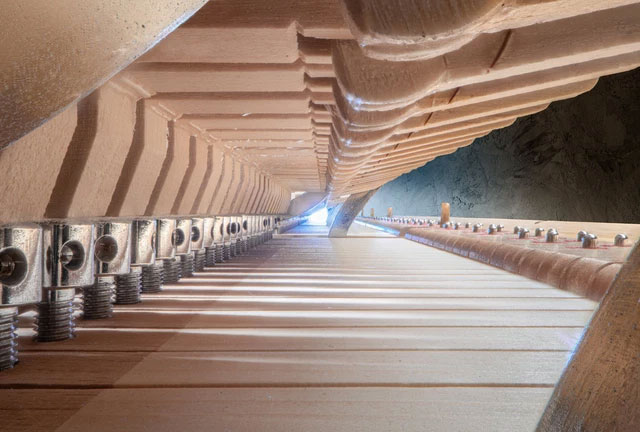 Picture 10 of Explore the strangely abstract space inside musical instruments