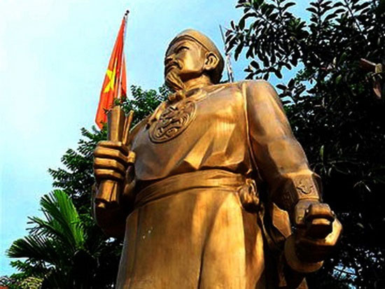 Picture 1 of Famous generals drink wine with their nose, best at foreign languages ​​in Vietnamese history