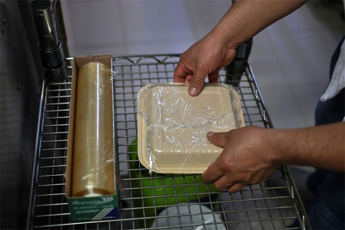 Picture 1 of Finding sustainable bio-based alternatives to petrochemical plastics