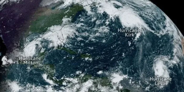 Picture 1 of First time in history: Three hurricanes at the same time in the Atlantic in October