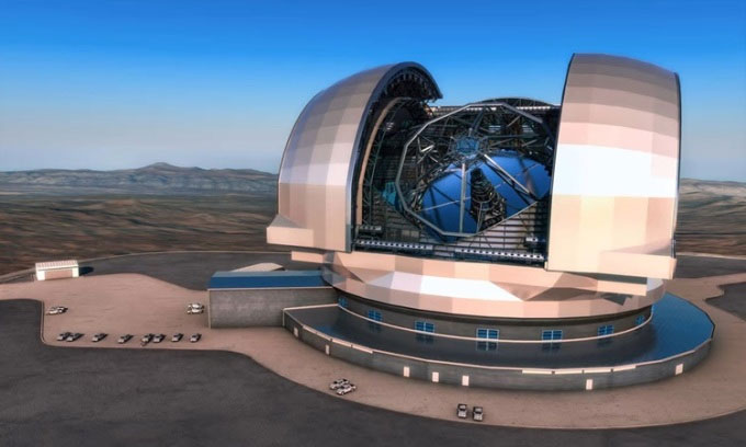 Picture 1 of He built the world's largest telescope