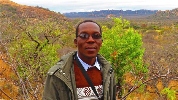 Hong Hoang - The sacred lightning bird of Zimbabweans Picture 3