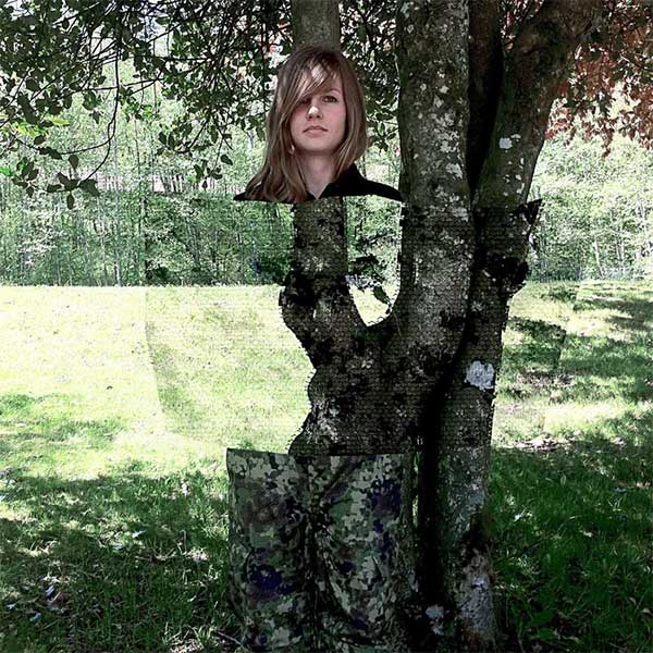 Picture 2 of How do real life invisibility cloaks work?