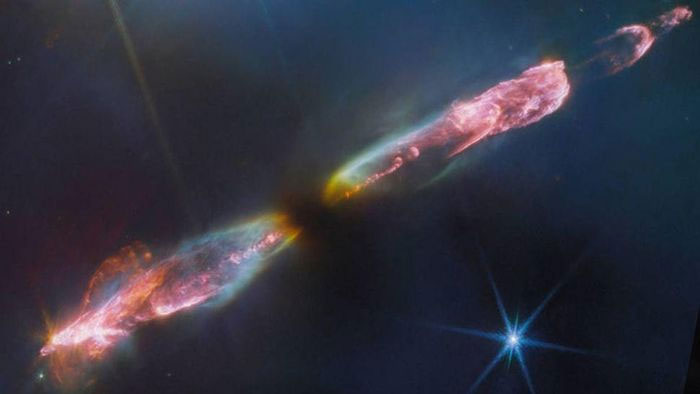 Picture 1 of Image of a new star spewing gas loudly across the Milky Way galaxy