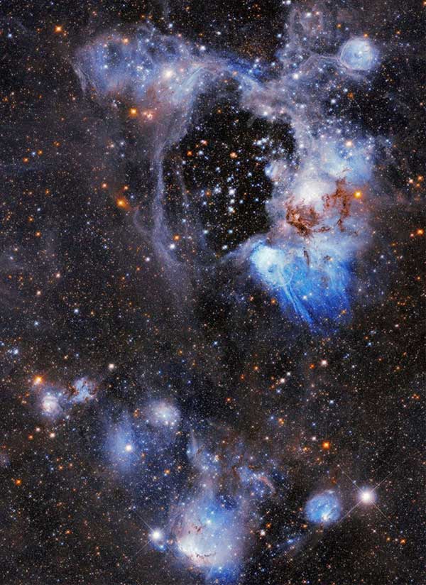 Impressive image of the mysterious 'super bubble' nebula from the Hubble space telescope Picture 1