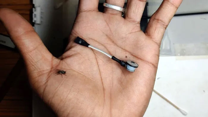 Picture 1 of Indian student creates world's smallest vacuum cleaner