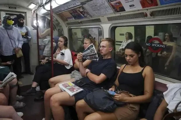 It's so hot, why don't Europeans install air conditioners? Picture 4