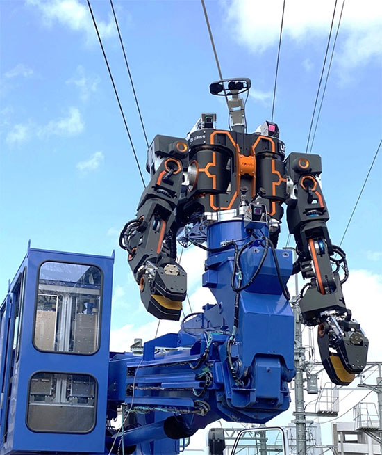 Japan makes giant construction robots controlled by virtual reality, cool like the Jaegers in Pacific Rim Picture 4