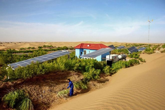 Picture 3 of Lacking electricity and water, how did China build thousands of kilometers of highway across the Taklimakan desert?