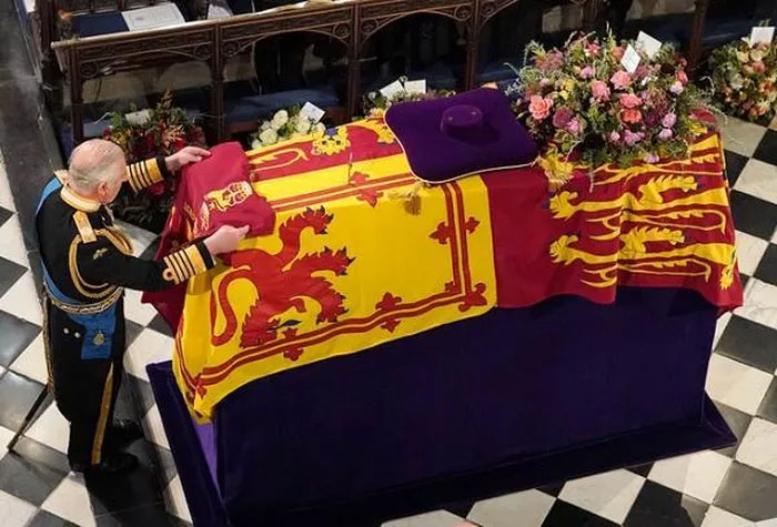 Picture 10 of Little-known secrets inside the 200-year-old British Royal crypt
