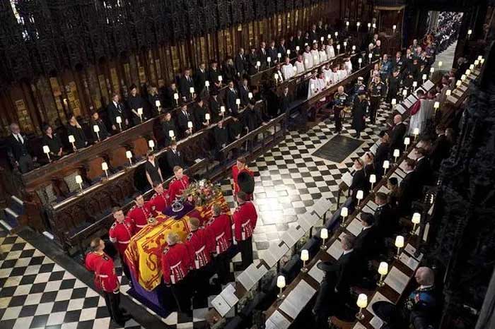 Picture 2 of Little-known secrets inside the 200-year-old British Royal crypt