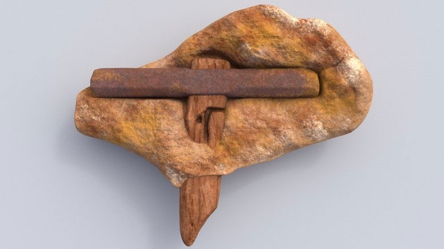 Picture 3 of London Hammer: The mystery of the ancient hammer or an elaborate hoax?