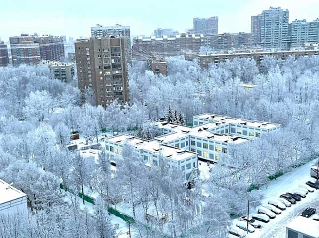 Picture 1 of Magnificent view of Russian winter: Moscow in a snow cloak