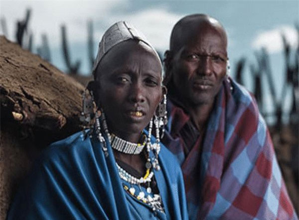 Picture 1 of Mysterious tribe in Africa - where people eat mosquitoes and are completely dumb