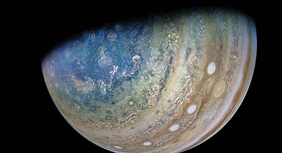 NASA announces spooky sounds, recorded by probes in distant satellites Picture 1