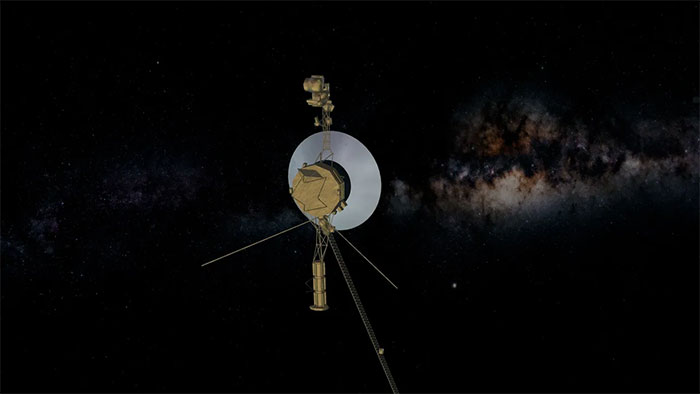 Picture 1 of NASA's fight to save a spacecraft 24 billion kilometers away