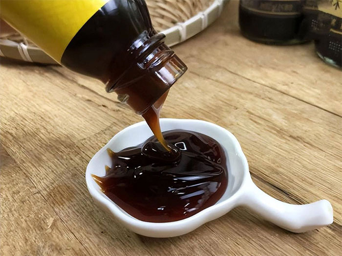 Picture 1 of Note when using oyster sauce to avoid harming health and food quality