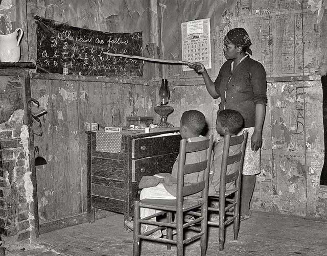Picture 11 of Old photos prove ancient people also had super interesting and rich lives