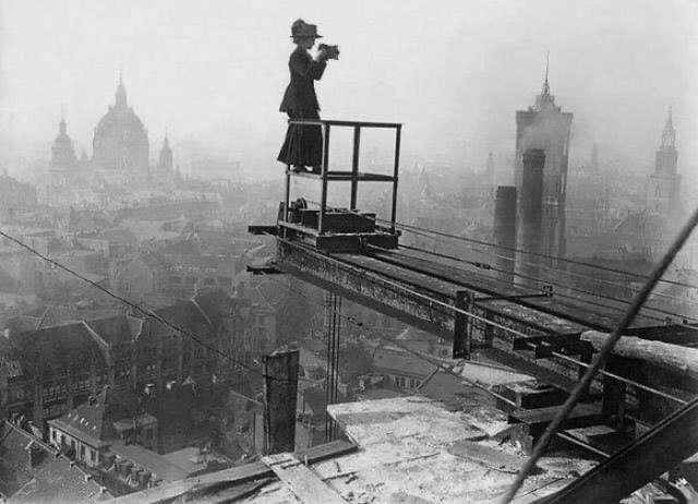 Picture 7 of Old photos prove ancient people also had super interesting and rich lives