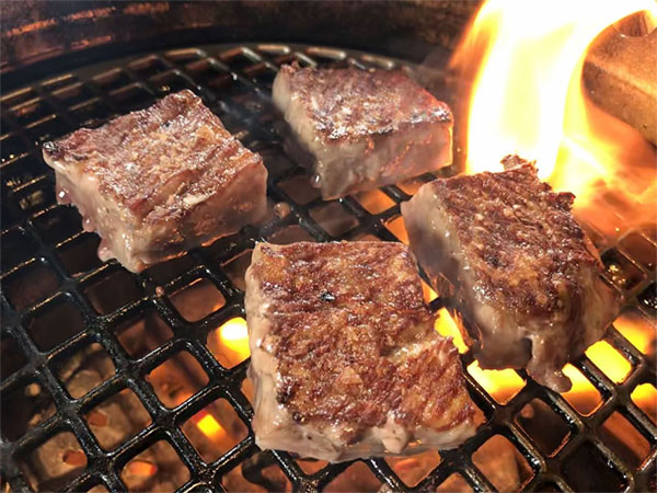 Picture 4 of Olive Wagyu – The rarest beef in the world