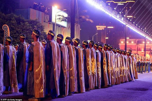 Picture 12 of Overwhelmed by the 'parade' of the 3,000-year-old mummy of the Egyptian royal family