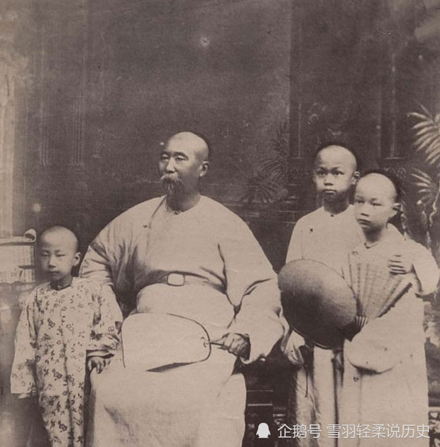 Picture 5 of Photo series 'exposing' the Qing Dynasty's mandarin family: Many children and grandchildren, young concubine's beauty attracts attention