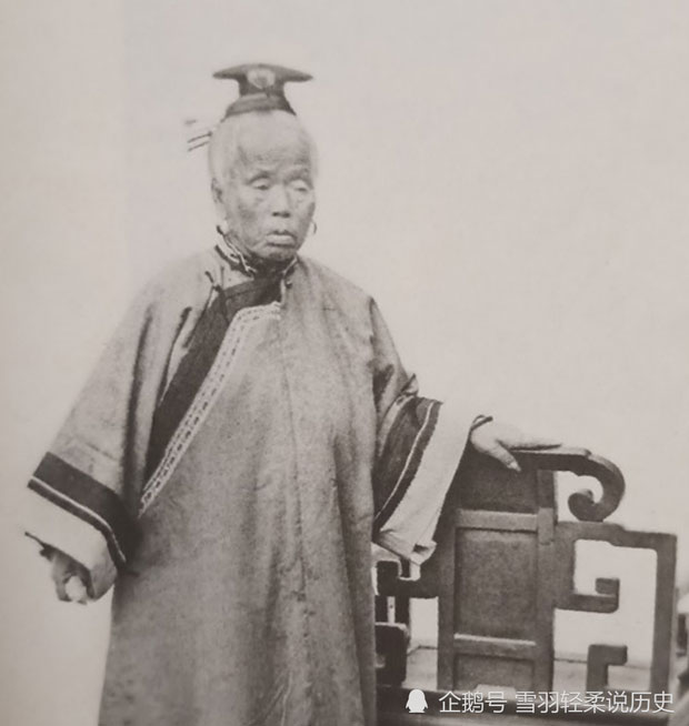 Picture 7 of Photo series 'exposing' the Qing Dynasty's mandarin family: Many children and grandchildren, young concubine's beauty attracts attention