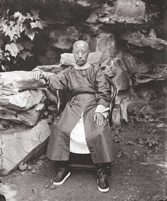 Picture 2 of Photos of Qing Dynasty mandarins through the lens of Western photographers