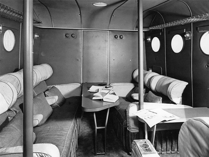 Picture 2 of Photos show how flying has changed over the past 100 years, especially the 'golden age'