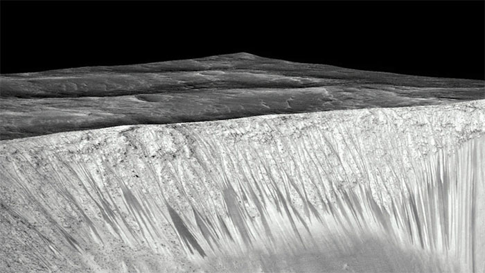 Picture 8 of Places not to be missed if you go to Mars in the future