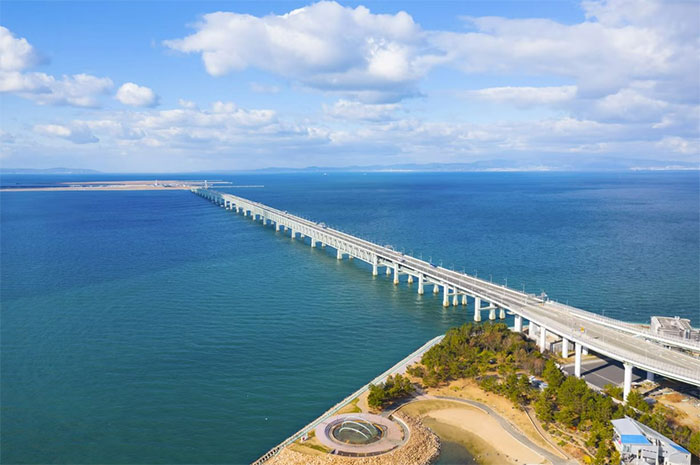 Picture 3 of 'Pour' 20 billion USD into the sea, Japan surprises the world with seemingly impossible project