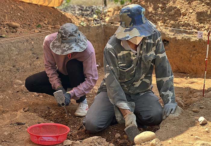 Picture 2 of Prehistoric vestiges discovered in Dak Nong through archaeological excavations
