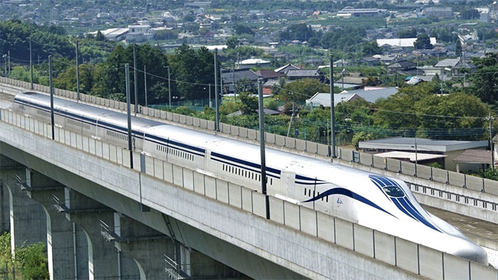 Picture 5 of Railway History: From Limestone Road to 1,200km/h 'Super Train'