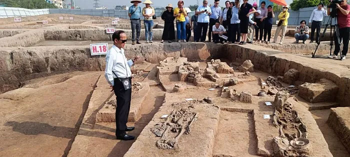 Picture 1 of Rare archaeological site of the Bronze Age discovered in Vuon Chuoi