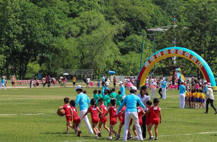 Picture 15 of Rare photos of the daily life of North Korean children little known to the world