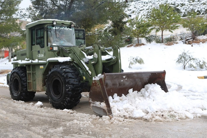 Picture 2 of Rare snowfall phenomenon in the Middle East