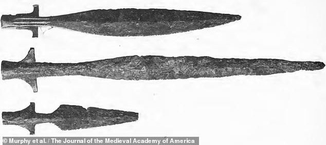 Scary Viking's 'Blood Eagle' ritual: Gouging the back, excavating the enemy's lungs Picture 5