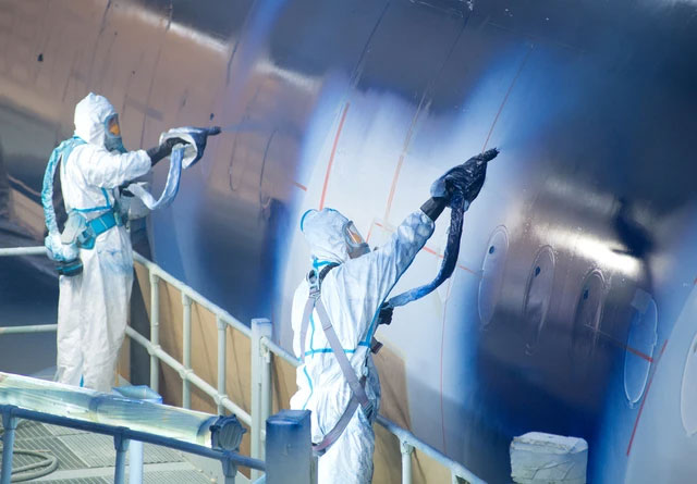 Science invents new paint, only 1.3 kilograms is enough to cover a Boeing 747 Picture 5